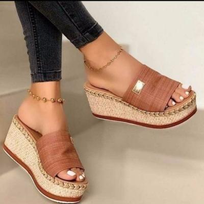 China Fashion Trend Women Sandal 2021 New Styles Slide Flip Flops Woven Platform Durable Slippers Casual Outdoor Straw for sale