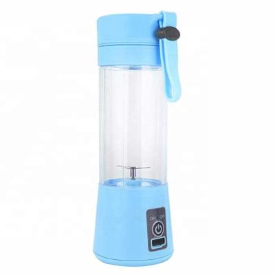 China Amazon Hot Selling Mini Portable Electric Rechargeable Juice Automatic Pulp and Fruit Ejector Juicer Cup USB Blender with Six Blades for sale