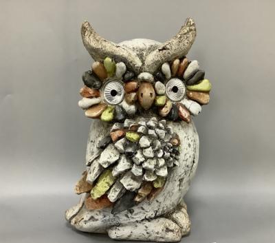 China Shine Figurine Owl Telescope Shape Souvenir Home Animal Decor/Solar/Outdoor/Waterproof Adorable Gift Idea Resin Craft for sale