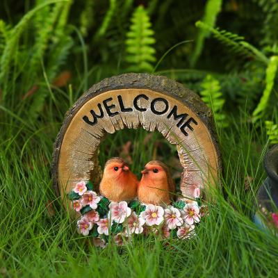 China Hot Sale Resin Bird Spot Lights Solar Yard Garden Light Waterproof Outdoor Garden Ornaments Solar Garden Light for sale