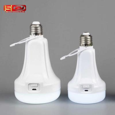 China Adjustable Camping Camping Carry Led Lamp 5730 High Brightness Switch Lighting Rechargeable Convenient Safety Emergency Light Bulb for sale