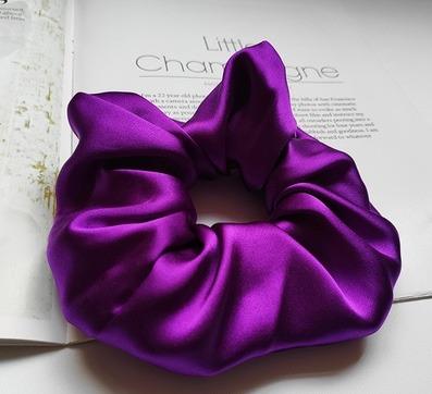 China Women Hair Scrunchies Silk Hair Scrunchies Elastic Ponytail Holder Customable Smart Casual Scrunchies 100% Real for sale