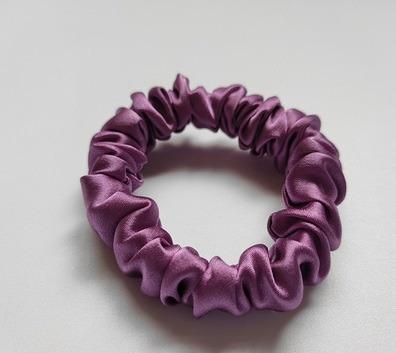 China Charmeuse Healthy 100 Hair Rope Elastic Band Pure Silk Head Accessories Soft Care Luxurious Scrunchie Hair Scrunchies Hair for sale