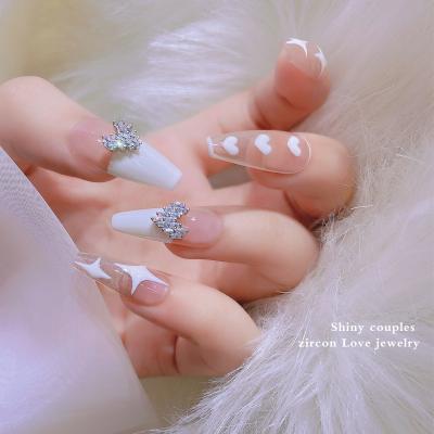 China Newest Fashional Fashion Women Nail Full Glitter Shiny Zircon Heart Shape Nail Good Quality Sparkles For Wholesale for sale