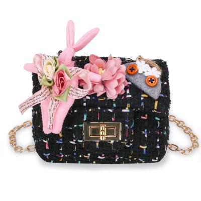 China Fashional Children's Bags Fashion Baby Accessories Chain Purse Cute Small Flower Shoulder Bag for sale