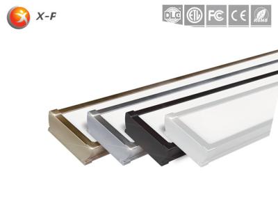 Chine Lumières lumineuses superbes de 4ft LED Batten installation facile de 40 watts pour des stations de métro à vendre