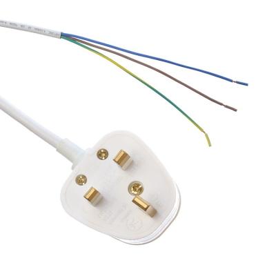 China Material de chaqueta de PVC de extremo abierto Recableable de 3 puntas de cable de alimentación de CA para computadoras portátiles Extensión de plomo Reino Unido Personalizable 1,5 M de longitud en venta