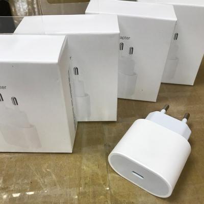 China Mobile Phone Types 20W PD USB-C Charger Adapter Original For iPhone 13 12 Pro Max Fast Charger EU USA Plug 20w USB-c Wall Charger for sale