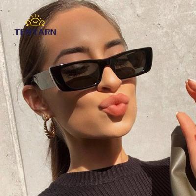 China Fashion Sunglasses Vintage Pink Shades Small For Women Nude Eyewear UV400 Rectangle Sun Glasses Luxury Designer Square Sun Glasses 2021 for sale