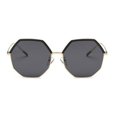 China Fashion Sunglasses Shape Polarized Sunglasses Women Luxury Brand Designer Glasses Driving Mirror Sun Oculos De Sol Feminino UV400 Lenses for sale