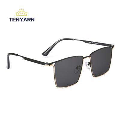 China 2022 new fashion metal sunglasses men's outdoor sports small case polarized men's sunglasses fashion sunglasses driving glasses for sale