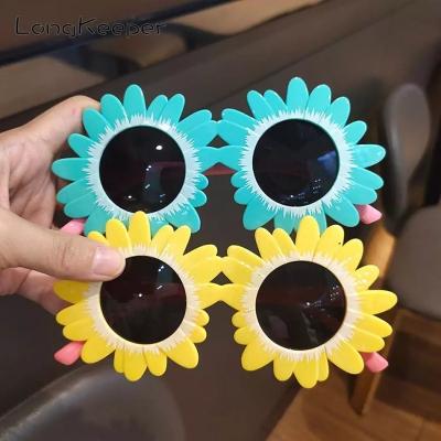 China Sun Flower Sunglasses 2021 Fashion New Around Cute Kids Sunglasses For Baby Boys Girls Sun Glasses Lovely UV400 Children Oculos De Sol for sale