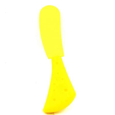 China Viable Popular Painting Metal Slotted Turner Small Size Yellow Cheese Scraper Set for sale