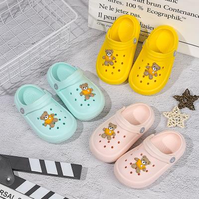 China New massage hole shoes sandals non-slip shoes and thick-soled hole children's slippers shoes for sale