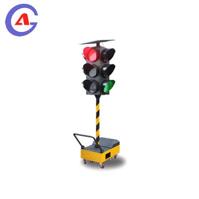 China Portable Four Way Moving Solar Traffic Control 200mm Traffic Lights Light For Temporary Intersection Traffic Control for sale