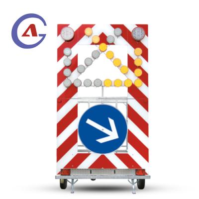 China Traffic Control 2500*1700mm Folding Stand Up Flashing Various Models Yellow Light Traffic Led Arrow Board Trafiler for sale