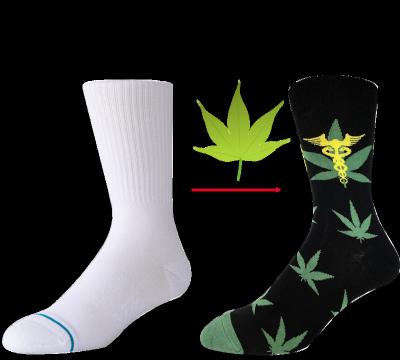 China QUICK DRY Custom Weed Bangs Hip Hop Cotton Embroidery Logo Marijuna Socks Weed Sport Weed Socks Bulk for sale