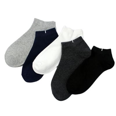 China Cheap QUICK DRY no show men's cut off socks solid color cotton boat socks low wholesale for sale