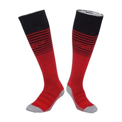 China Breathable Factory Wholesale Fashion Stripe Club Knee High Soccer Socks for sale