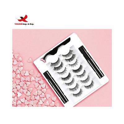 China FENGFLY Soft Natural Looking Magnetic Eyelashes Waterproof Liquid Liner Lashes Kit With Applicator for sale