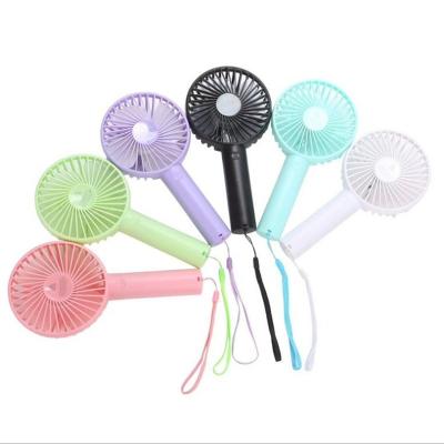 China Hot Selling Desktop Mini Portable Usb Fan Rechargeable Car Usb Products Fan With Battery Handle Usb Fan for sale