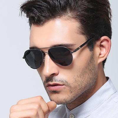 China UV400 Pilot Sports Polarized Sunglasses 2021 Fashion Pilot Sun Glasses Shades Vintage UV Protection Mens Aviation Polarized For Men for sale