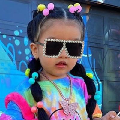 China 2022 Infant Rhinestone Little Girls Baby Diamond Sunglasses Trendy Luxury Sun Glasses Cute Oversized Square Kids Shades For Kids for sale