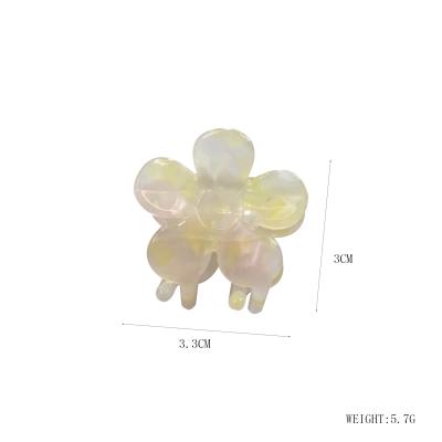 China Environmental Friendly Korea Shape Small Flower Hair Claw Cut Simple Acetate Hair Claw For Female Hair Accessories for sale