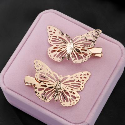 China Bobby Pins Vintage Hair Clip Metal Butterfly Hair Clip Gold Headpiece Fashion Bridal Hair Accessories 2Pcs/set for sale