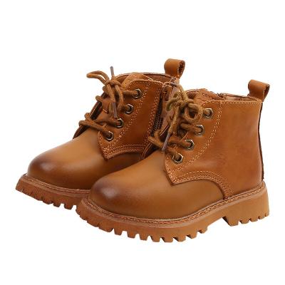 China 2020 new design fashion PU kids lightweight leather shoes autumn and winter fashion and soft warm child Martin boots for sale