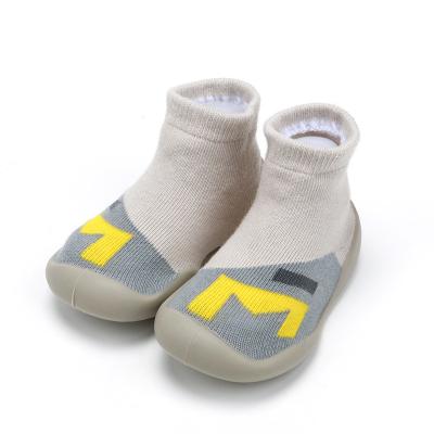 China Latest Arrival Special Design Children Anti-slippery Kids Size Sock Convenient Shoes for sale