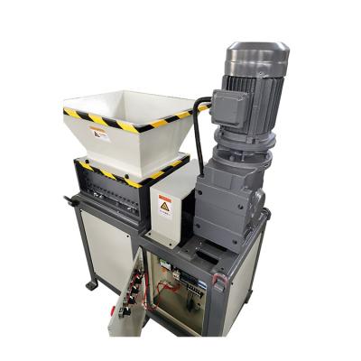 China Hotels mini waste plastic shredder machine double shaft shredder for sale for sale