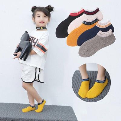 China Innovative Product Launch New Product Breathable Cotton Mens Socks Te koop