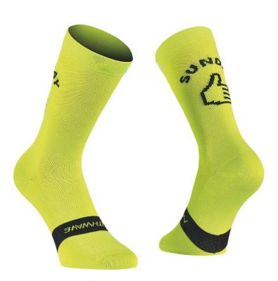 China New Breathable Sports Running Cycling Monday Sunday Road Bicycle Men Women Cycling Socks à venda