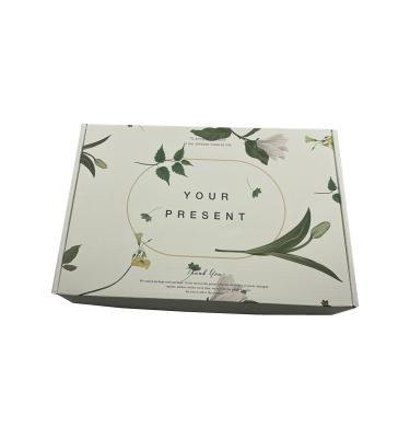 China Premium Materials Recycled Corrugated Shipping Cardboard Beautiful Gift Box Subscription Full Color Luxury Ad Box For Sale For Skin Care Product for sale