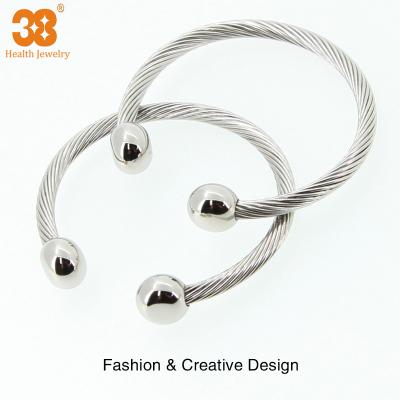 China Magnetic /5in1 Charm Magnetic Indian Stainless Steel Cable Cuff Bangle Bracelet for sale