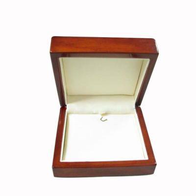 China Wholesale popular wooden antique jewelry box leather /bangle box for sale