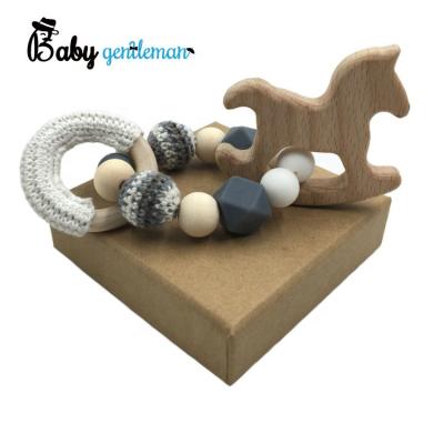 China Best Design Cartoon Toy Solid Wood Baby Crochet Wooden Teether With Low Orders Z08276K for sale