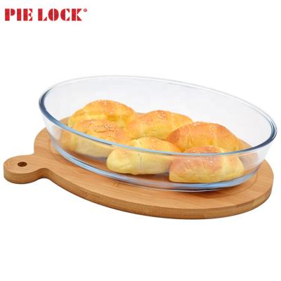 China Disposable Oval Borosilicate Glass Bakeware Baking Dish With Bamboo Lid for sale