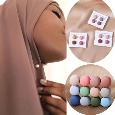 China Macaron Solid Color Shawl ClipScarf Pin Pin Magnetic Hijab Scarf Buckles Strong Metal Magnet Pins For Muslim Women Scarves Accessories Macaron Solid Color Shawl Key Clip for sale