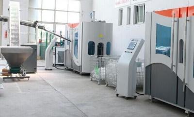 Chine Grande vitesse de soufflement 380V d'épargnant de l'espace de machine de bouteille d'ANIMAL FAMILIER de cavité du poids léger 4 à vendre