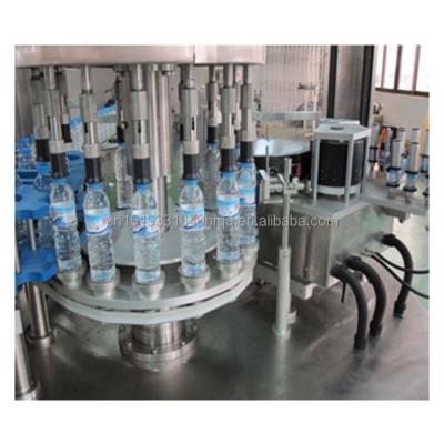 China Universal Water Juice Bottle Melt Glue High Speed ​​Food Use Labeling Machine for sale