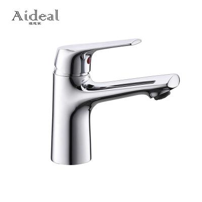 China Modern Metered Faucets Low Flow Water Saving 1-Handle Bathroom Sink Faucet In Chrome for sale