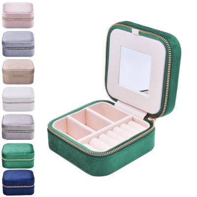 China Wholesale Custom Made Velvet Nanyue Jewelry Box Zipper Organizer Jewelry Travel Hard Boxes Royal Green Velvet Jewelry Necklace Storage Box for sale