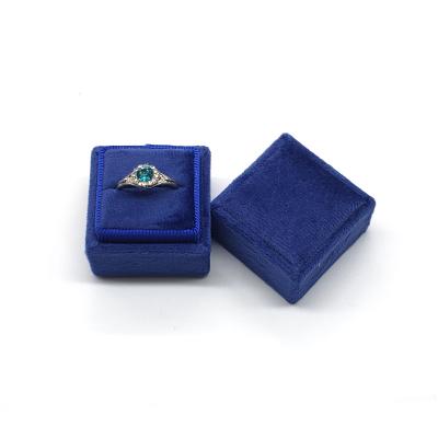 China Mini Retro Velvet + ABS Velvet Ring Box Wedding Ring Box Jewelry Packaging Custom LOGO for sale