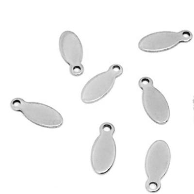 China Fashionable Metal Small Logo Stainless Steel Silver Color Necklace Custom Engraved Empty Oval Shape Tags Accessories for sale