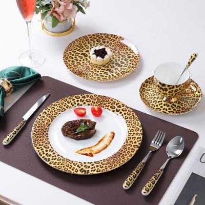 China Disposable Good Factory Directly Dubai Color Ceramic Plates Full Set Dinnerware With Best Quality for sale