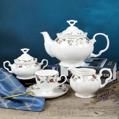 China Viable Wholesale And Retail 15 Pcs Fine Bone China Gold Flower Decal Porcelain Ceramic Tea Set for sale