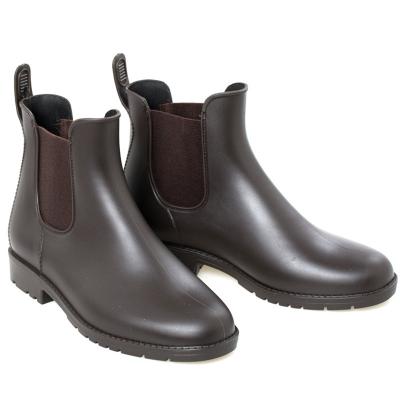 China Fashion Trend China Factory Black Matte Anti-skid Durable Boots Waterproof PVC Rain Boots for sale