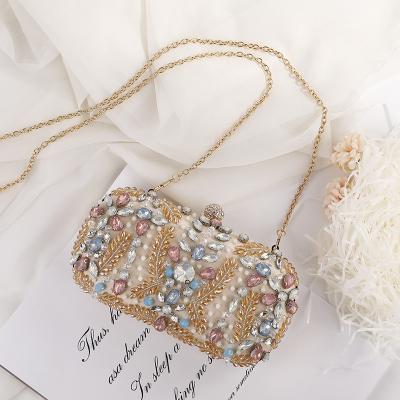 China Fashion Elegant Fashion Wedding Women's Tote Bags Bead Embroidery Clutch Evening Dress Diamond-encrusted Handbags for sale